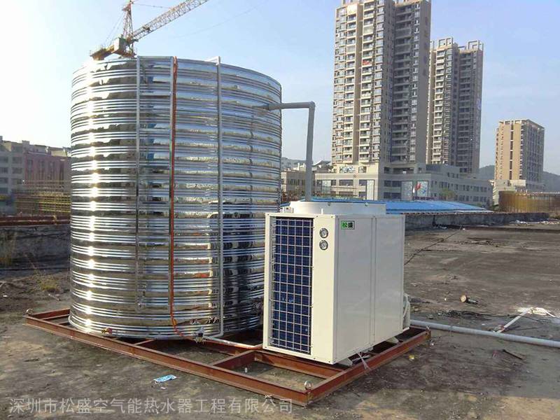 福州市工廠美的5P空氣能熱泵熱水器安裝